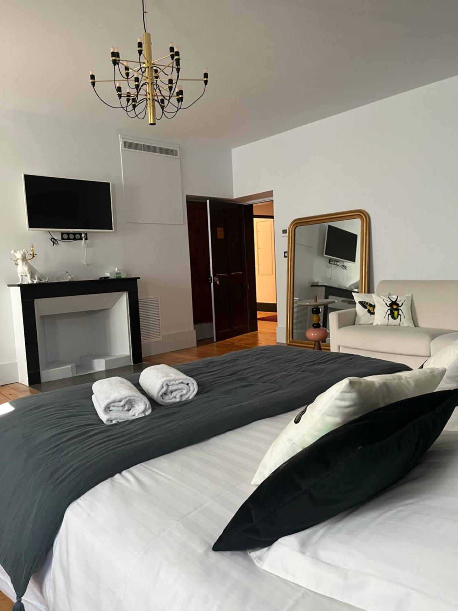 Domaine Clairfontaine Noyarey - Suites Junior Luaran gambar